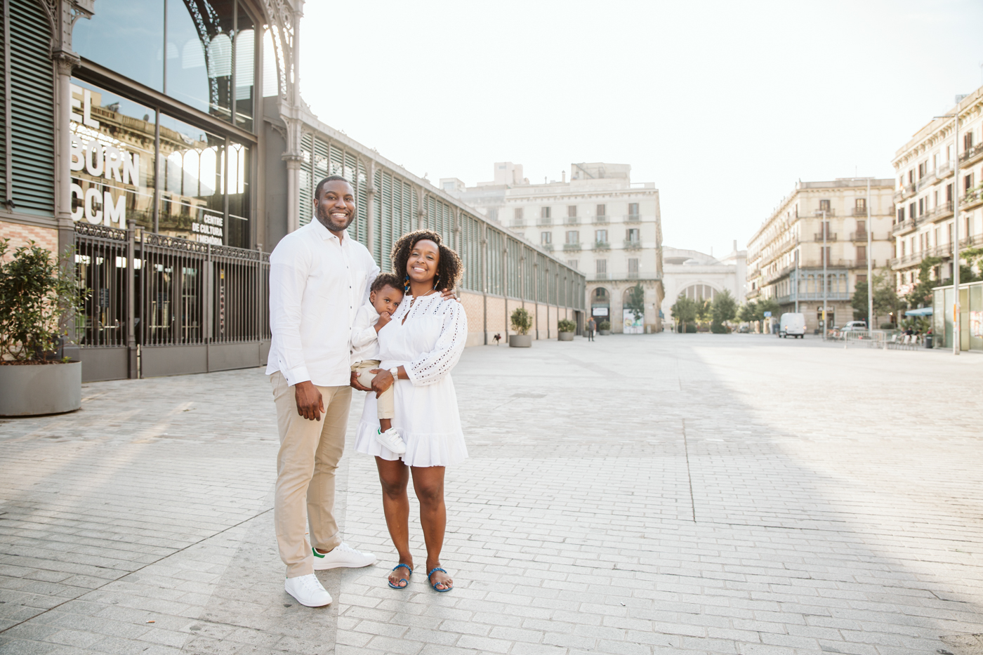 Best locations for a family photoshoot in Barcelona